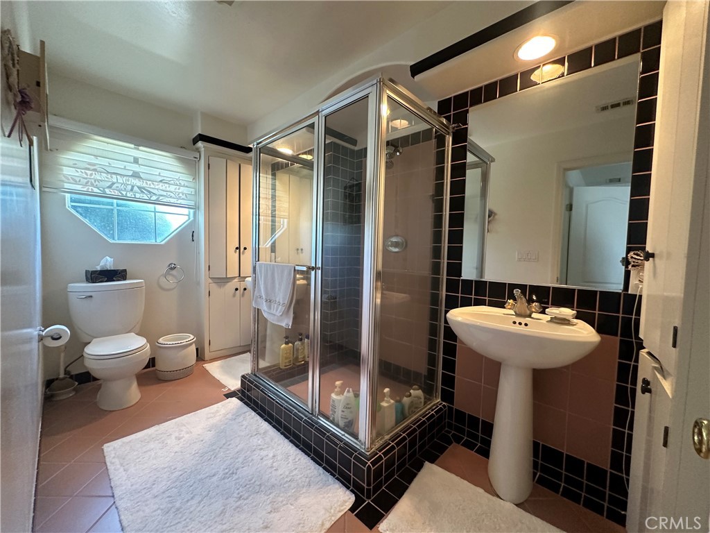 9254 Appleby Street Property Photo 17