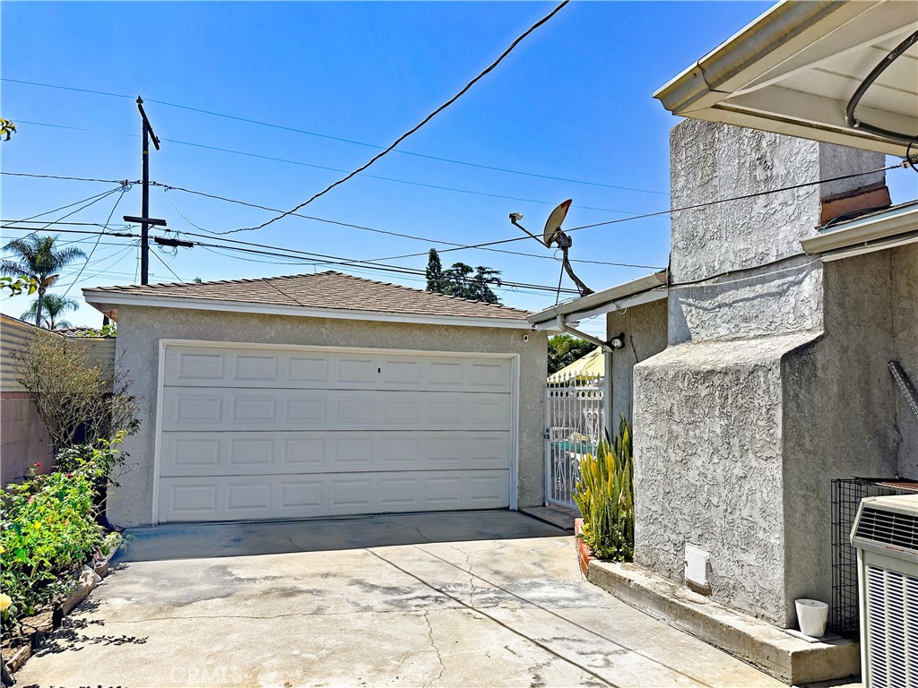 9254 Appleby Street Property Photo 21