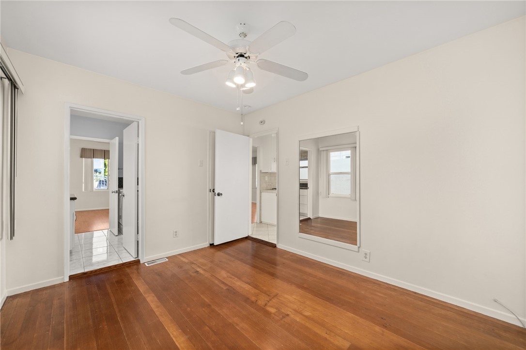 661 W 26th Street Property Photo 22