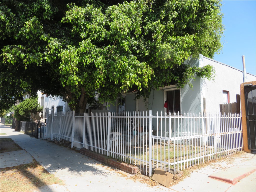 1636 Pacific Avenue Property Photo 12