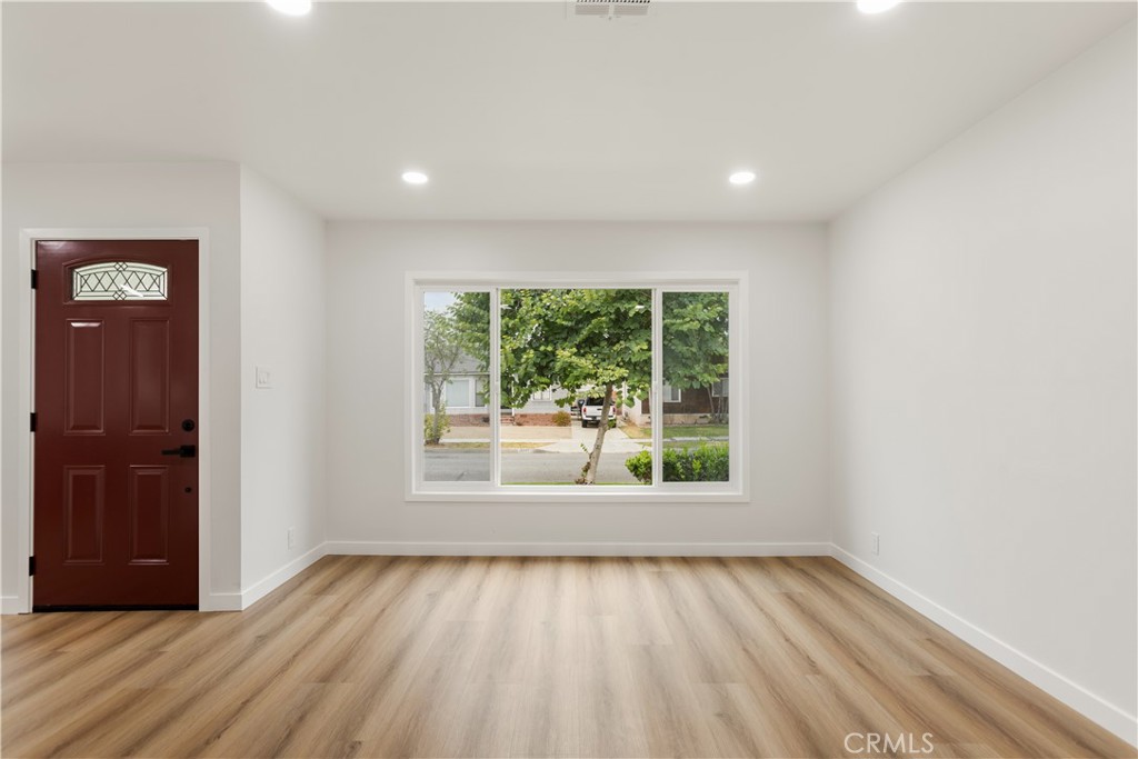 4750 Maybank Avenue Property Photo 4
