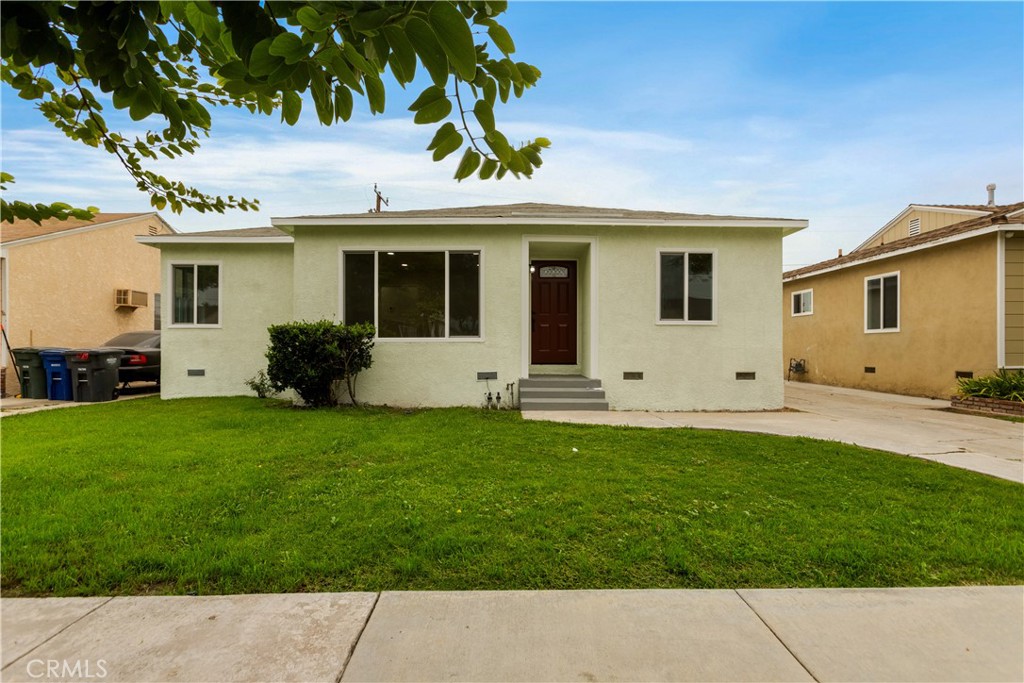 4750 Maybank Avenue Property Photo 1