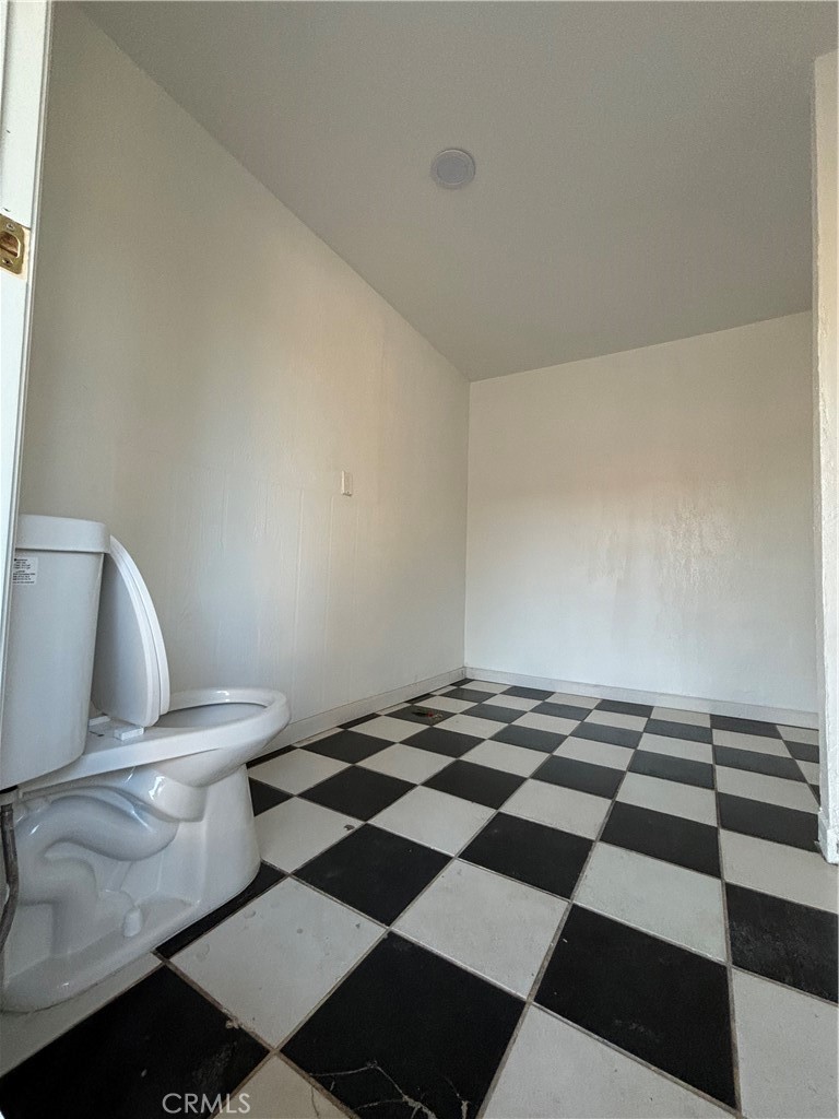 25170 Elmo Drive Property Photo 23