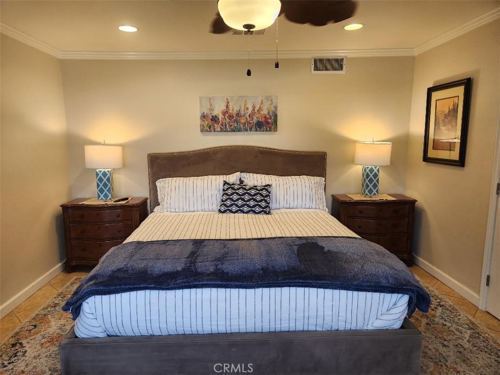 8438 Byers Street Property Photo
