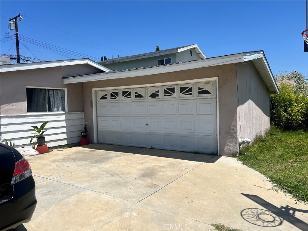 18221 Los Palacios Drive Property Photo 1