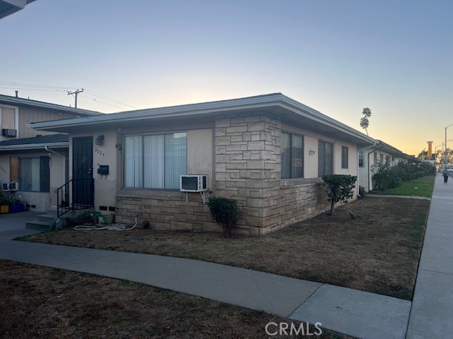 2229 W Beverly Boulevard Property Photo 2