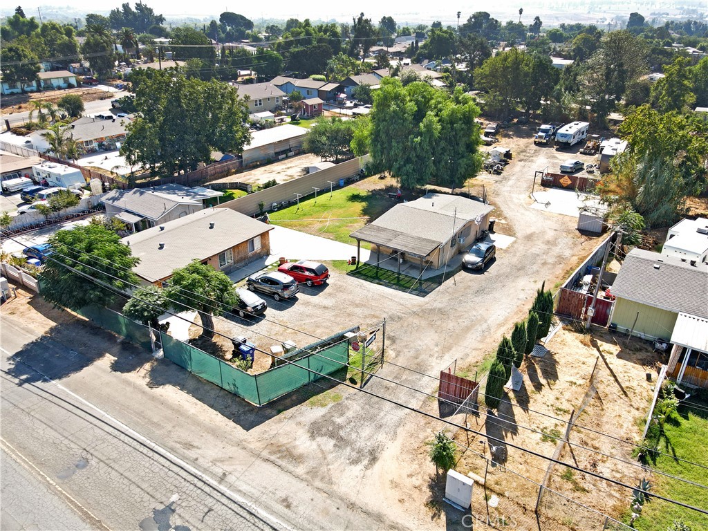 11038 Holmes Avenue Property Photo 1