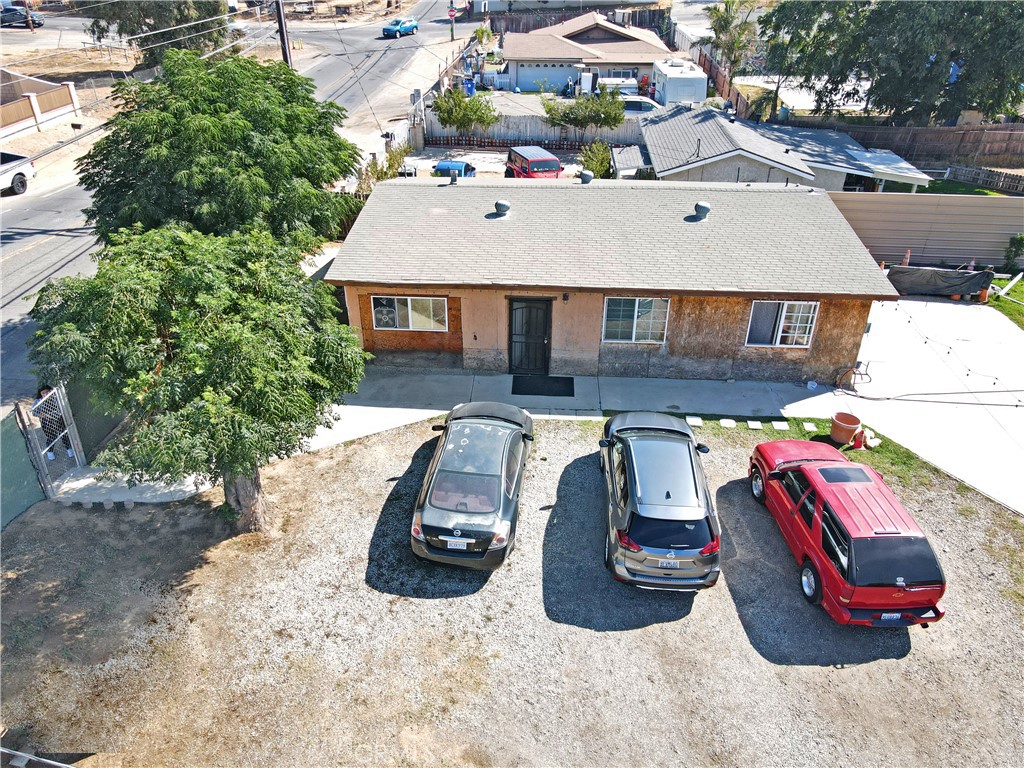 11038 Holmes Avenue Property Photo 4