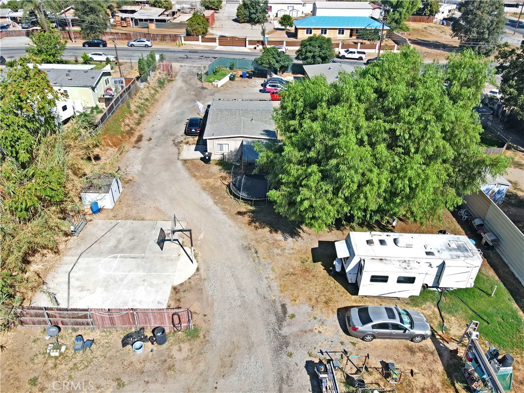 11038 Holmes Avenue Property Photo 10