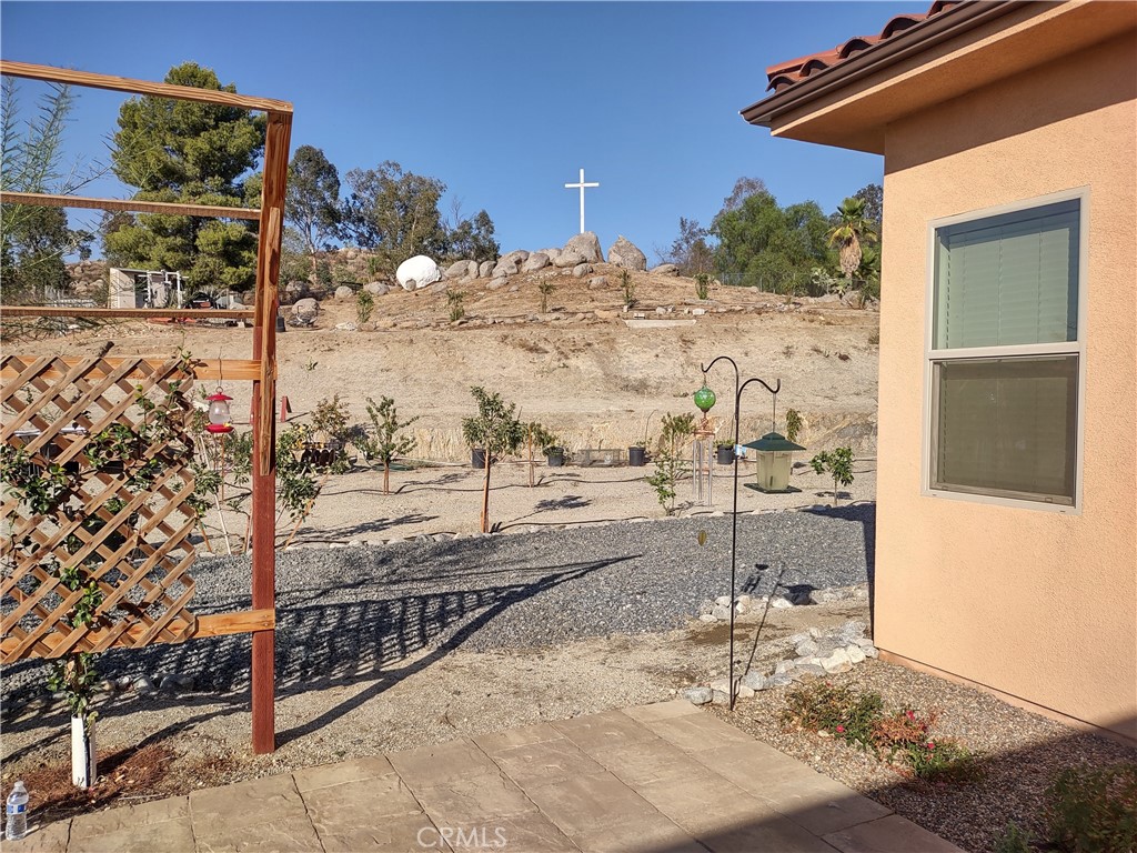 22060 Caballeros Canyon Property Photo 8