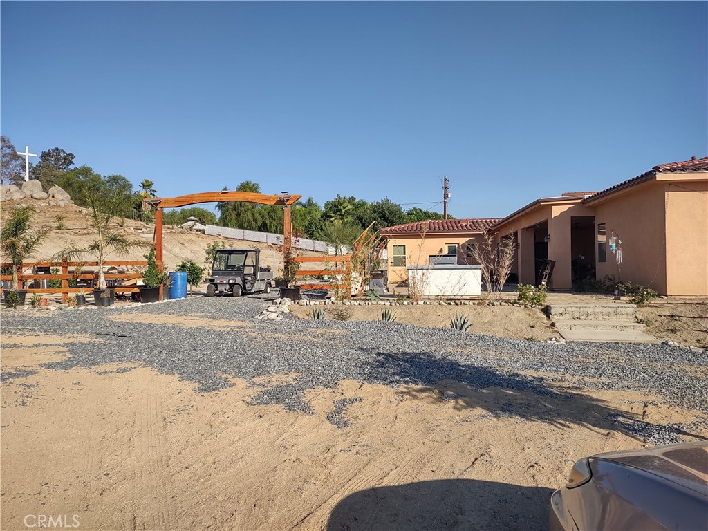 22060 Caballeros Canyon Property Photo 9