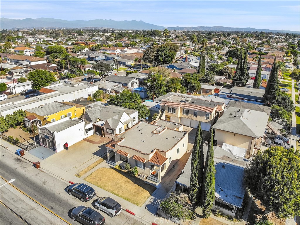 7716 California Avenue Property Photo 15