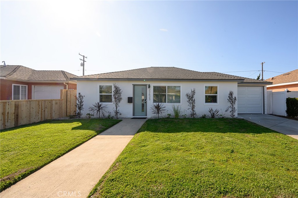 22623 Neptune Avenue Property Photo
