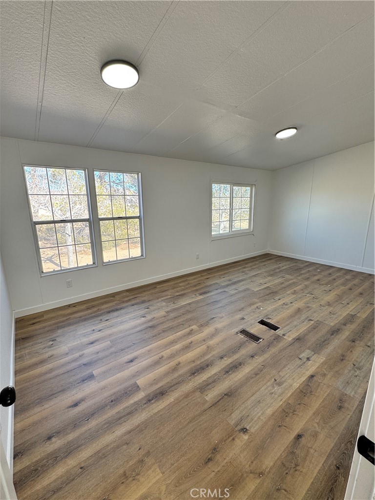 30275 Cherwell Street Property Photo 8