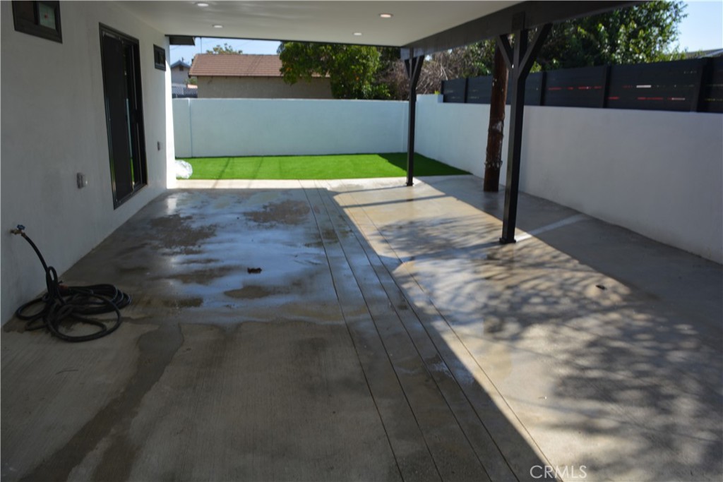 12350 Brock Avenue Property Photo 7