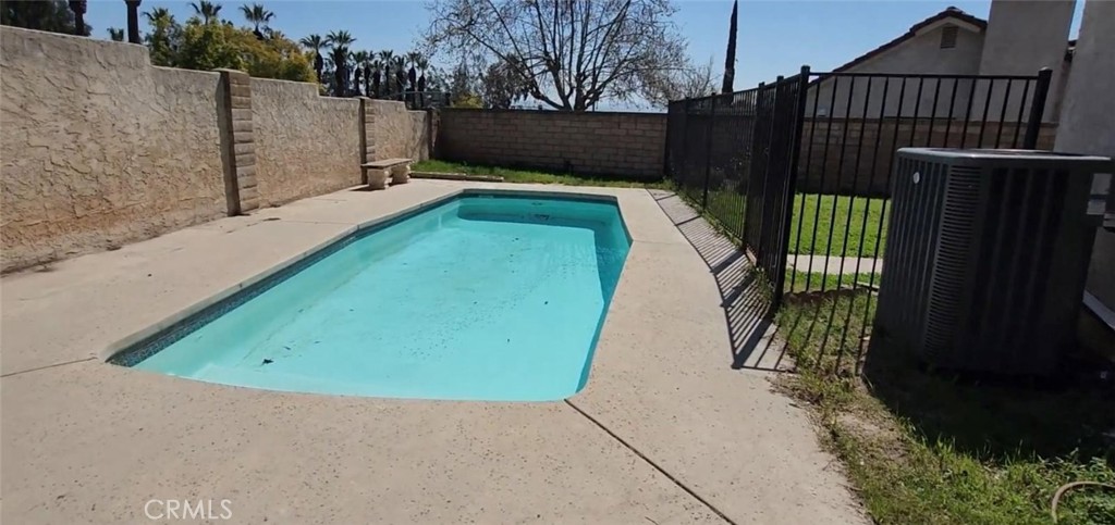 7265 Fletcher View Drive Property Photo 1