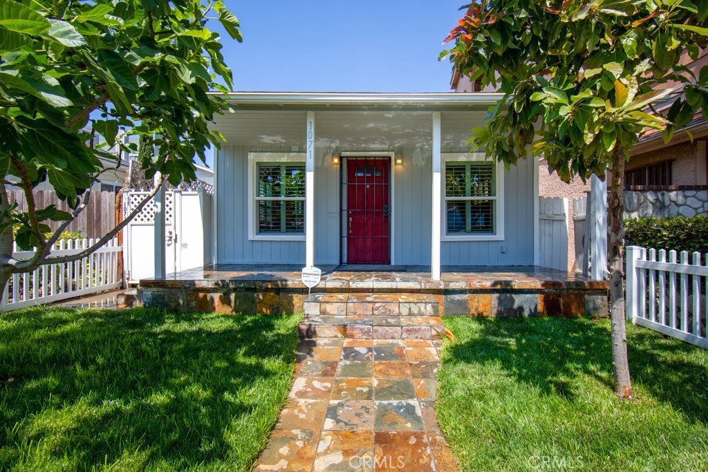 1071 Newport Avenue Property Photo 1