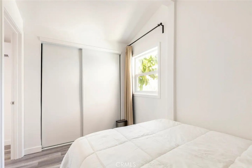 1071 Newport Avenue Property Photo 19