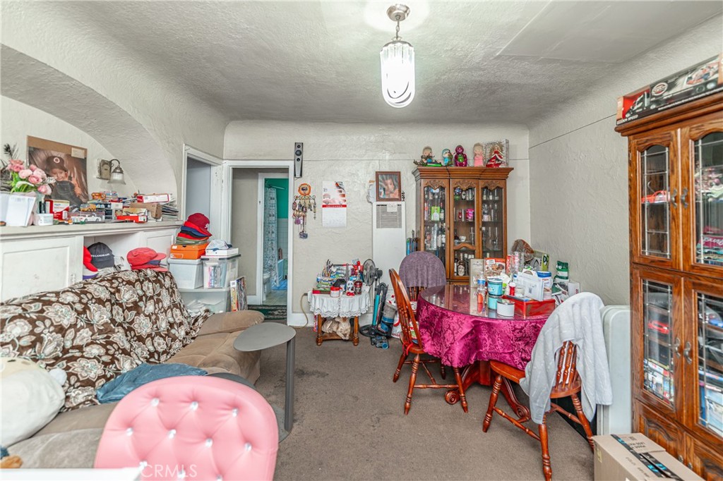 195 E Hullett Street Property Photo 7