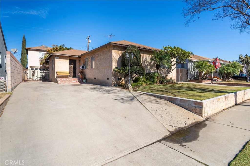 11633 Terradell Street Property Photo