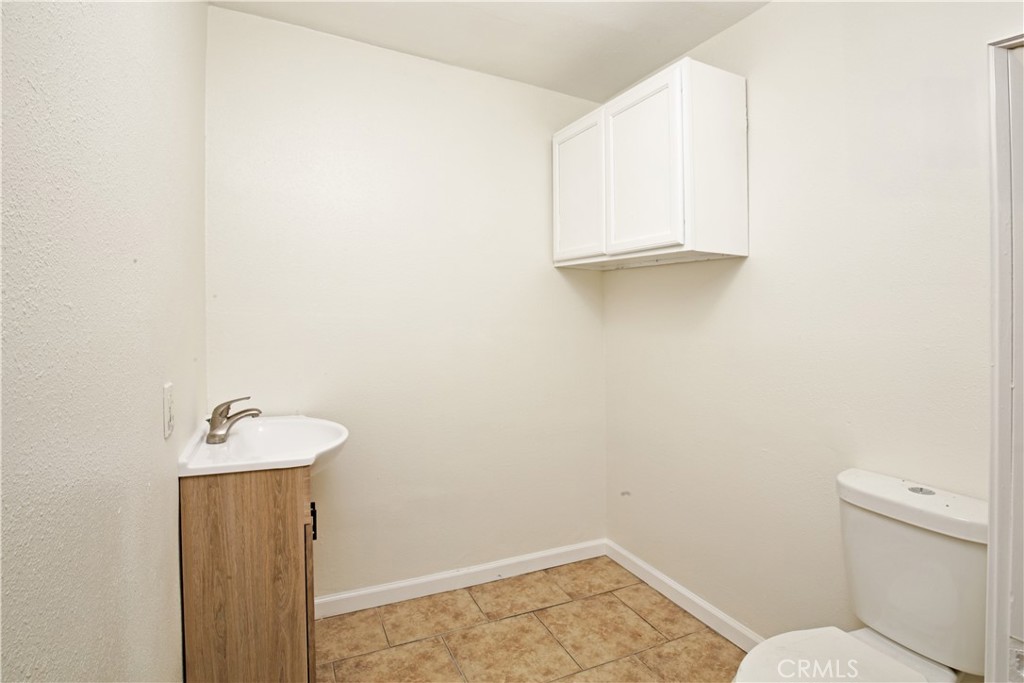 9265 Telegraph Road R Property Photo 10