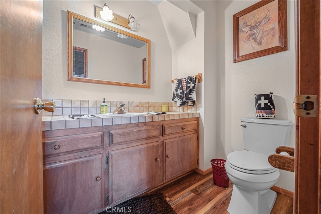 24342 Bernard Drive Property Photo 11
