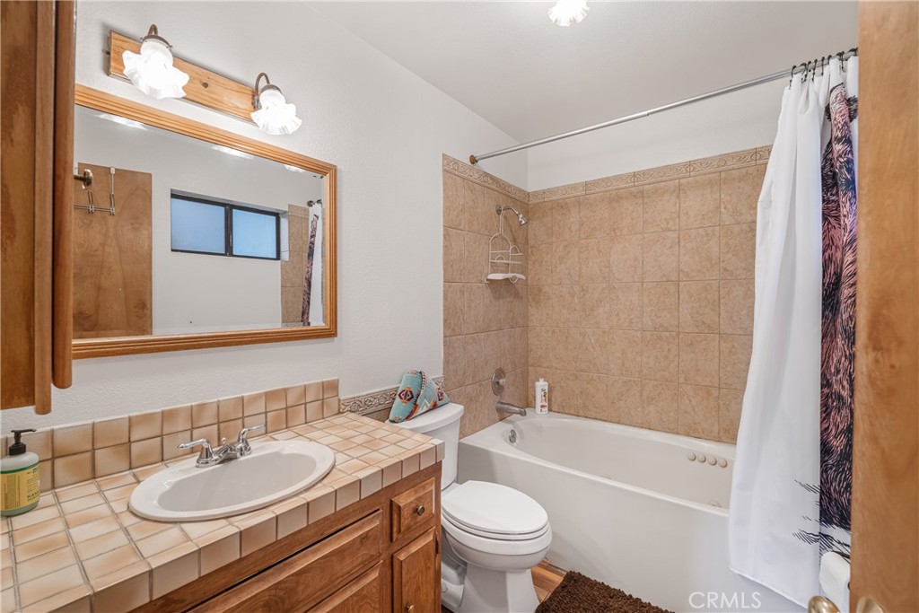 24342 Bernard Drive Property Photo 20