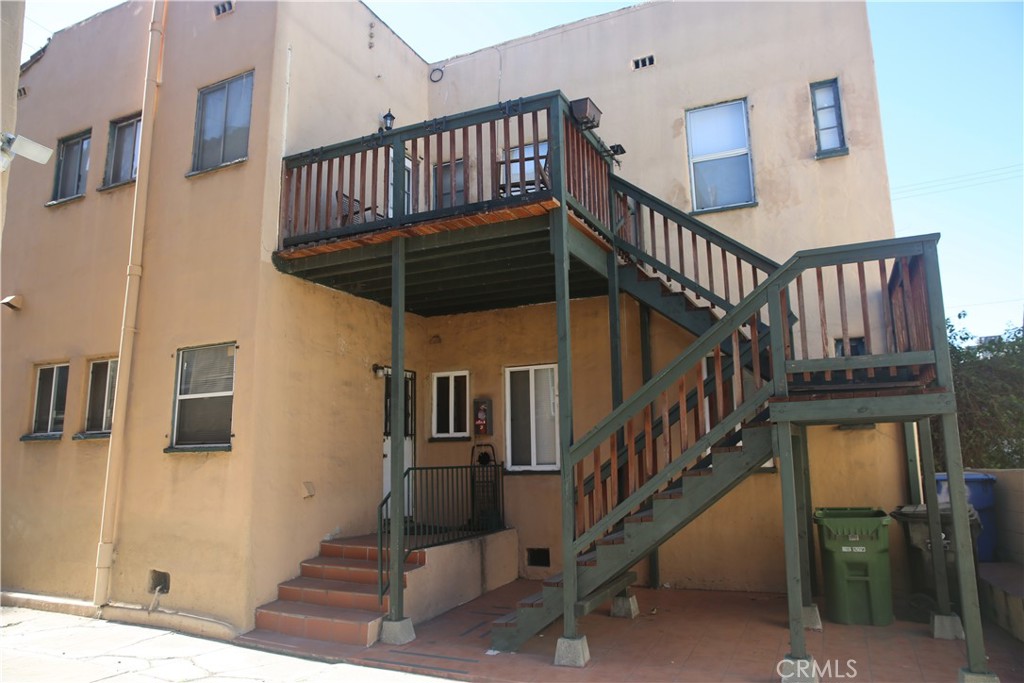 4253 Franklin Avenue Property Photo 11