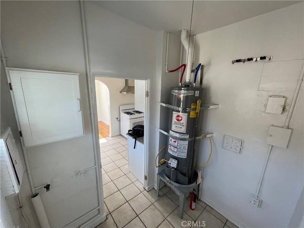 4253 Franklin Avenue Property Photo 14