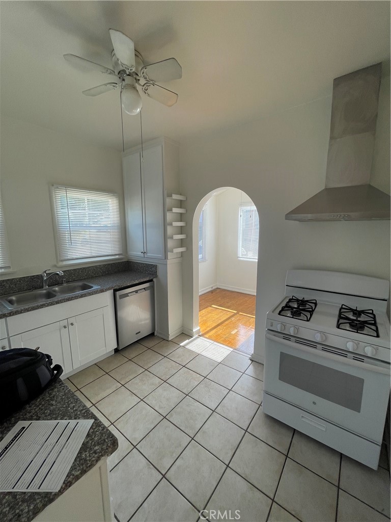 4253 Franklin Avenue Property Photo 26