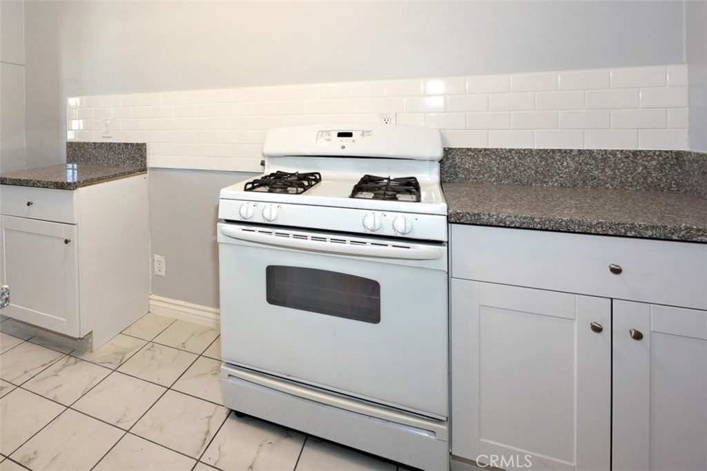630 Naranja Drive Property Photo 13