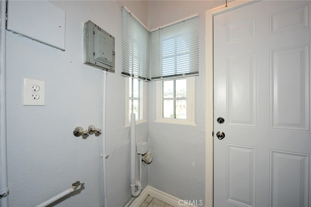 630 Naranja Drive Property Photo 16