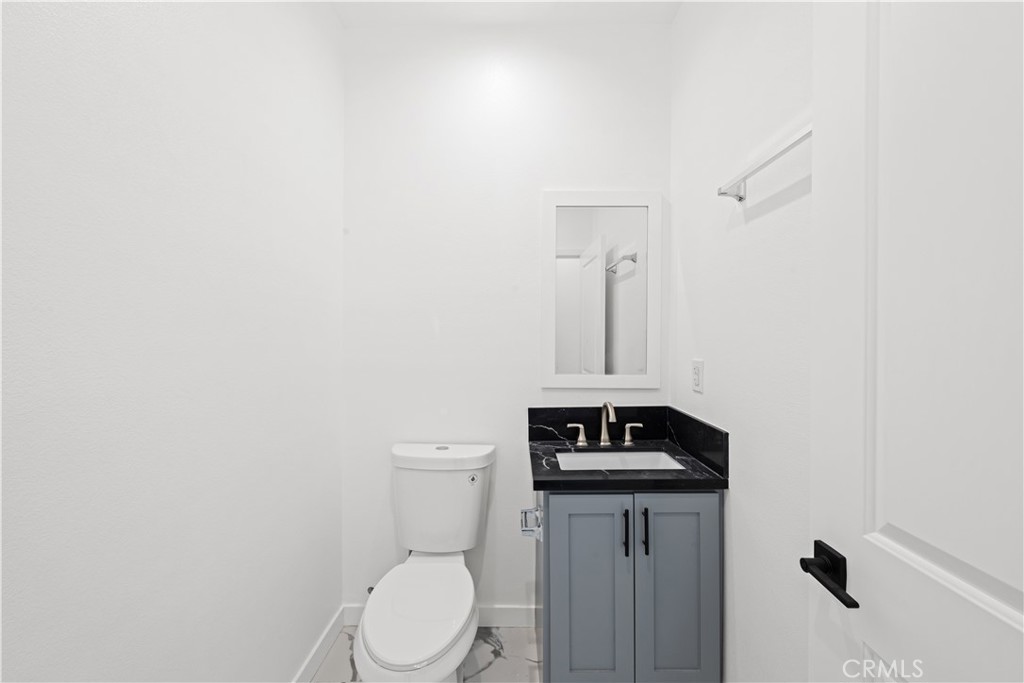 1525 Ricardo Street Property Photo 16