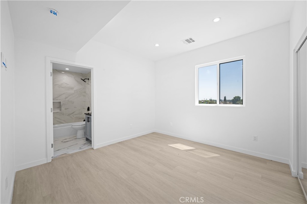 1525 Ricardo Street Property Photo 17
