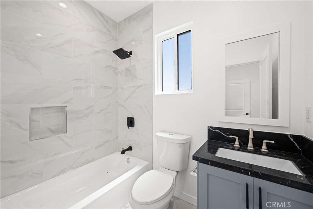1525 Ricardo Street Property Photo 21