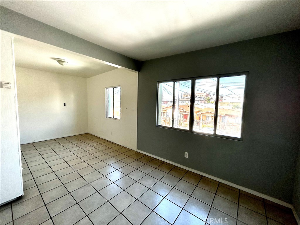316 N Coronado Street Property Photo 6