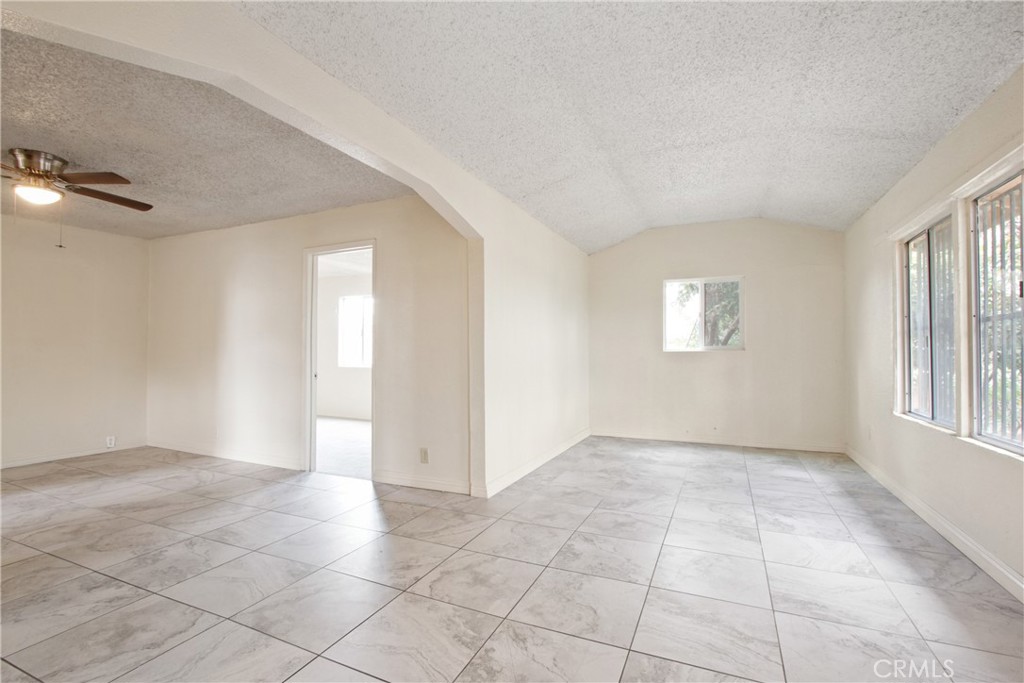 11149 Van Buren Avenue Property Photo 12