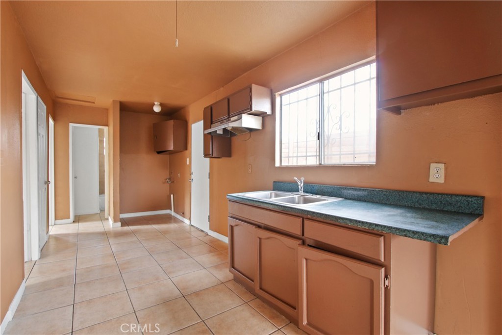 11149 Van Buren Avenue Property Photo 17