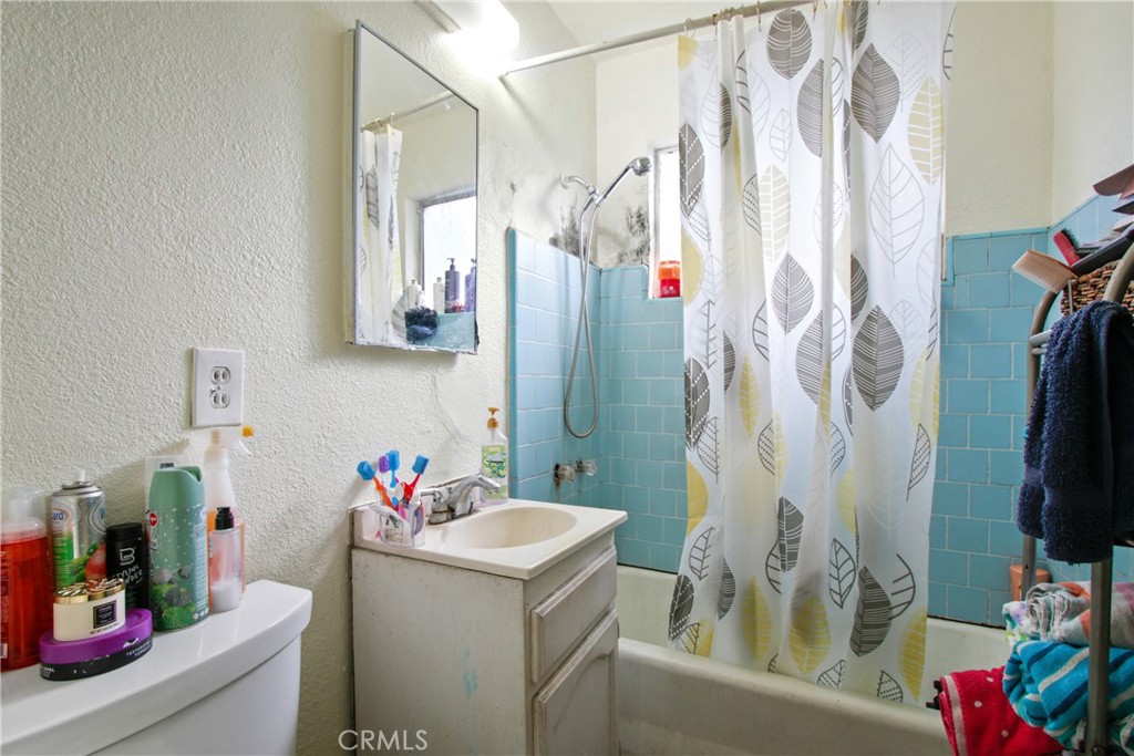 11149 Van Buren Avenue Property Photo 28