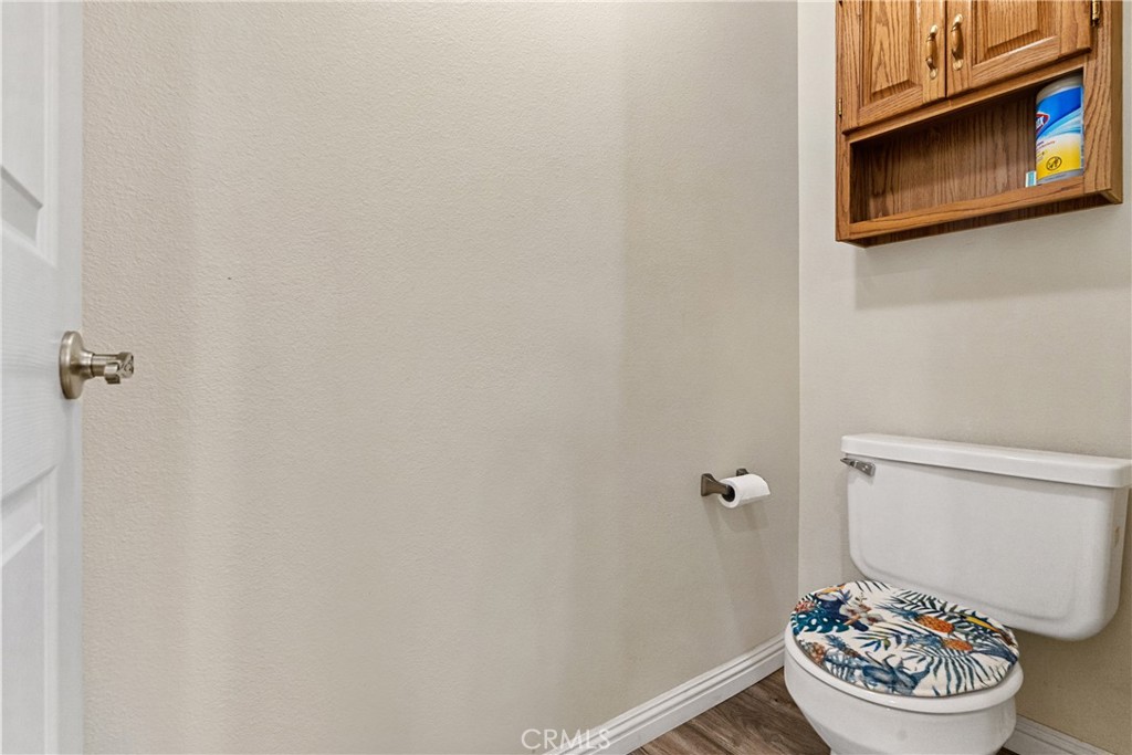 2906 Summer Set Circle Property Photo 27