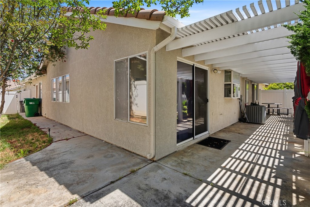 2906 Summer Set Circle Property Photo 29