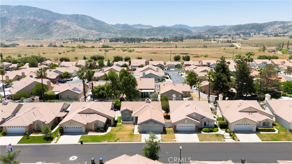 2906 Summer Set Circle Property Photo 32