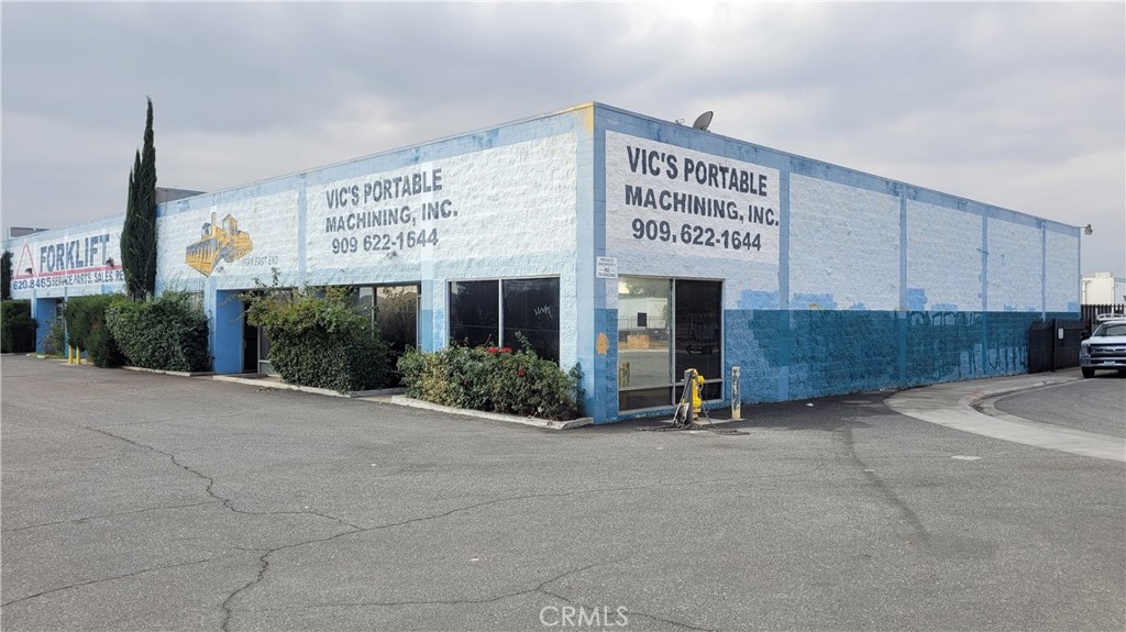 159 N East End Avenue Property Photo 2