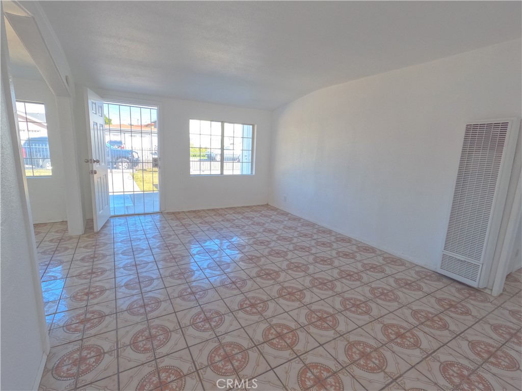 8702 Fontana Street Property Photo 2