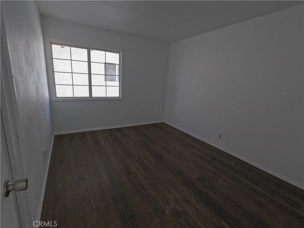 8702 Fontana Street Property Photo 6