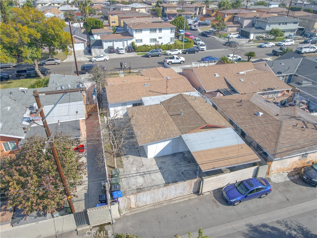 8702 Fontana Street Property Photo 16