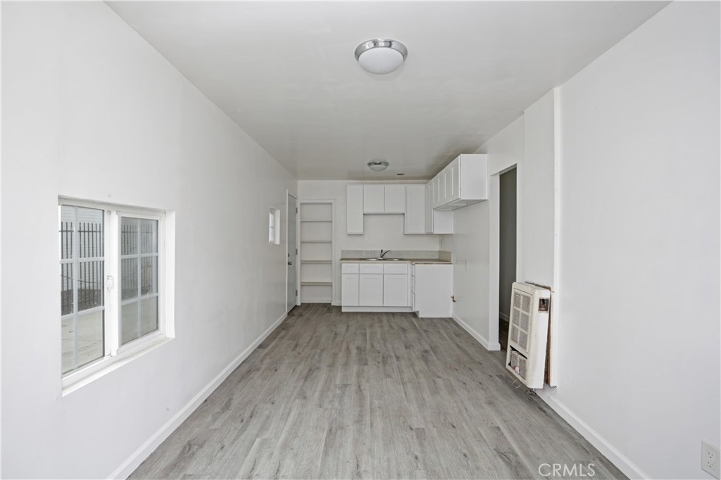 2514 Clarendon Avenue Property Photo 16
