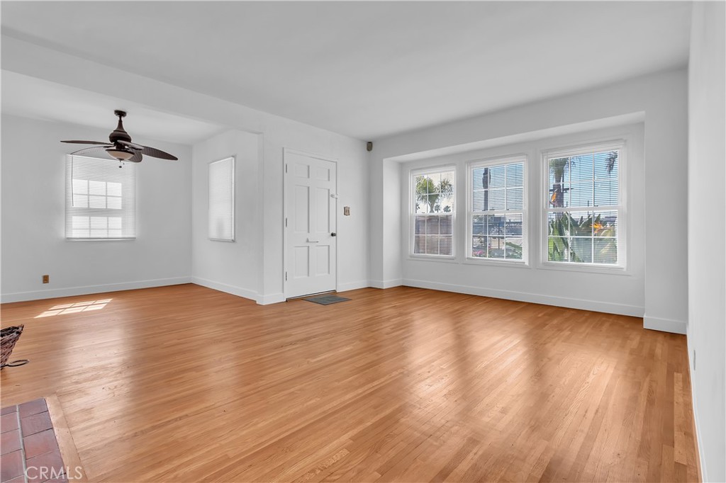 4827 West Broadway Property Photo 5