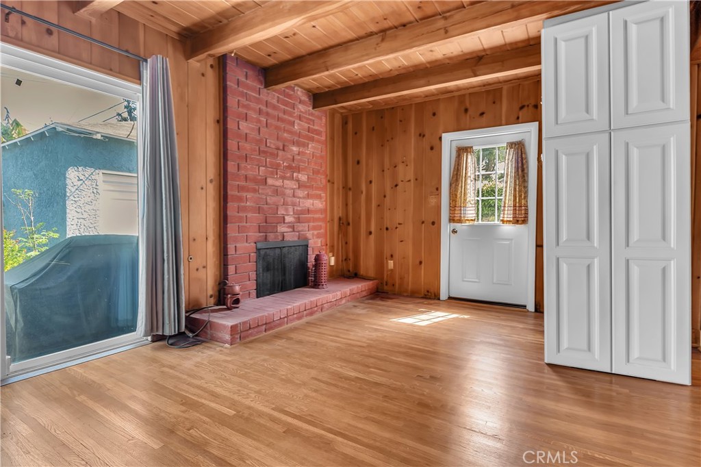4827 West Broadway Property Photo 11