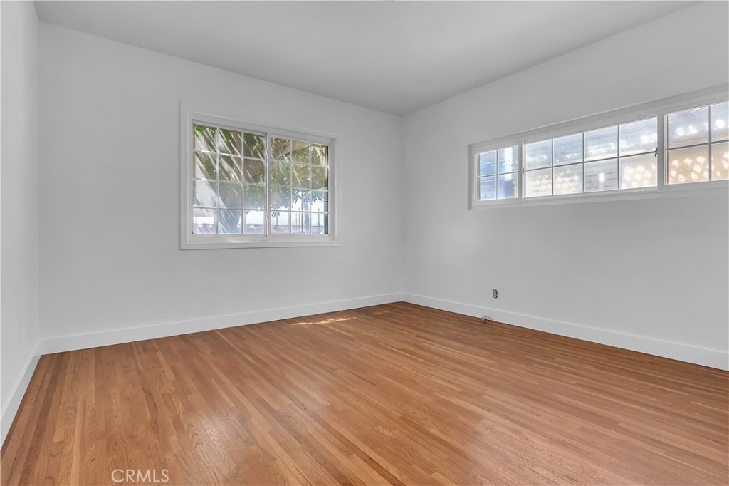 4827 West Broadway Property Photo 18